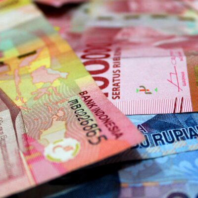 Indonesian cash.